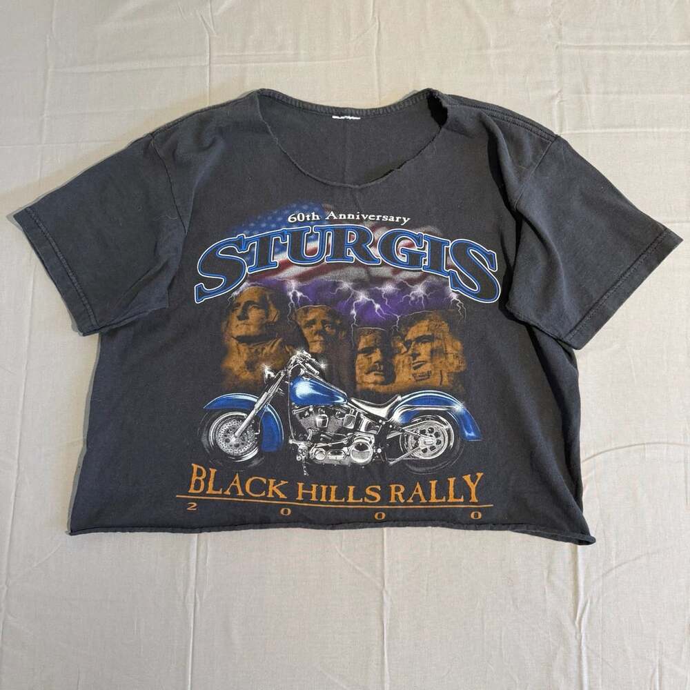 Vintage Sturgis Black Hills Rally 2000 T-Shirt Black Graphic cut off tee